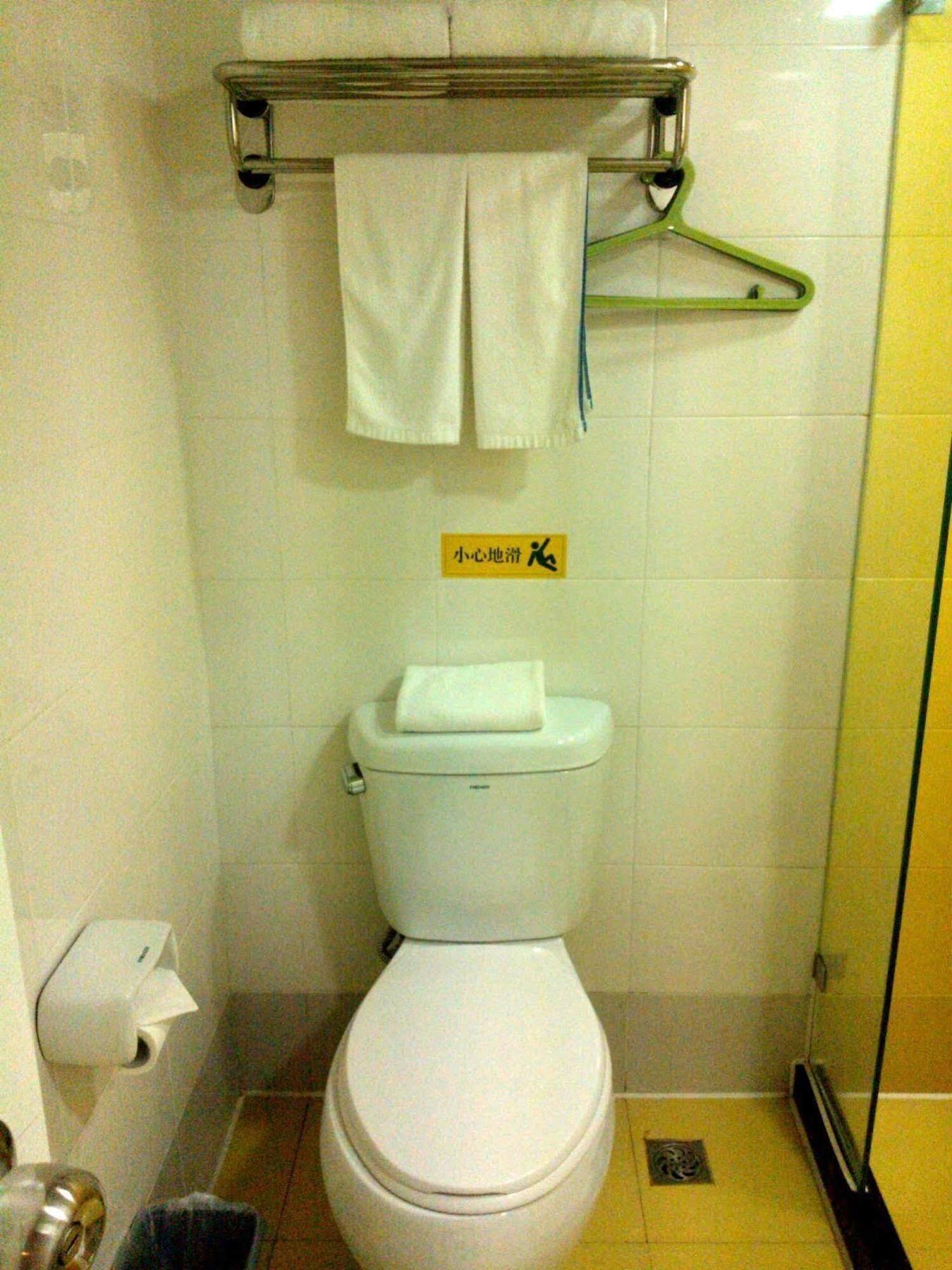 Home Inn Chongqing Jiangbei Airport Shuangfeng Road Esterno foto